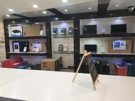 عکس مرکز کامپیوتر آمل (پی سی سنتر)