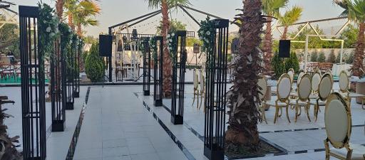 عکس باغ تالار تاج