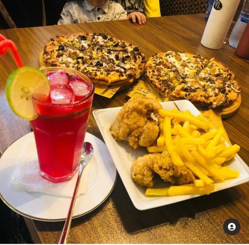 عکس پیتزا جزیره