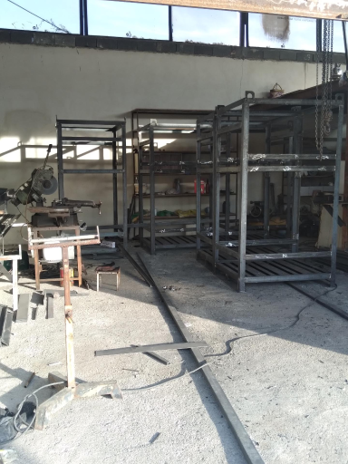 عکس آهنگری و جوش آرگون دقت