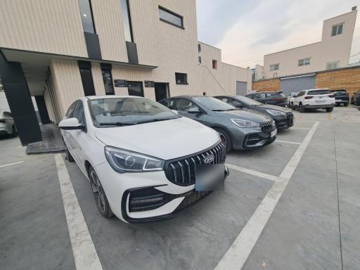 عکس نمایندگی 403 مدیران خودرو قاسمی