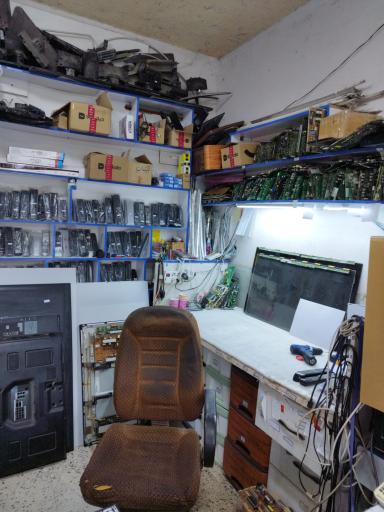 عکس تعمیرگاه مجاز تلویزیون زهیری