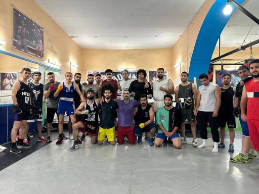 عکس سالن ورزشی زیتون