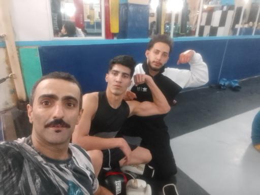 عکس سالن ورزشی زیتون