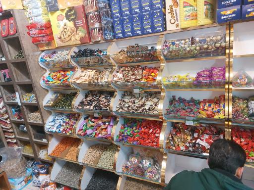 عکس آجیل و خشکبار پاسارگاد