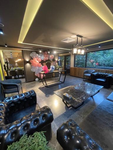 عکس رستوران لوتوس