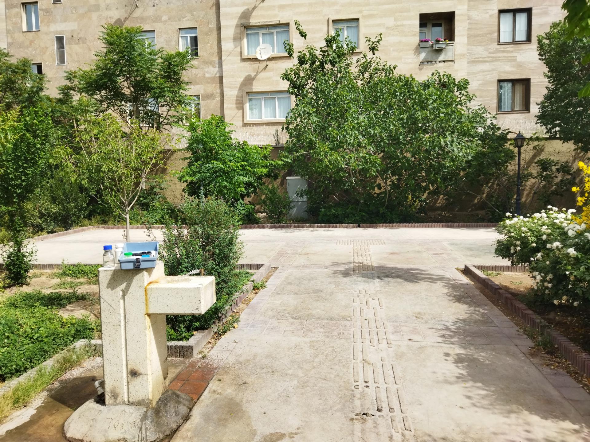 عکس آبخوری بوستان باغ حکیم