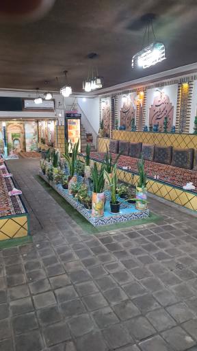 عکس رستوران و سفره خانه سنتی سهراب سپهری 