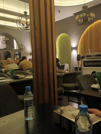 عکس رستوران لوتوس