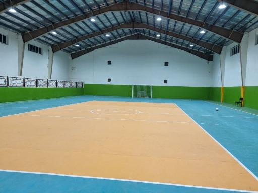 عکس سالن چندمنظوره فرهنگی ورزشی شهرداری