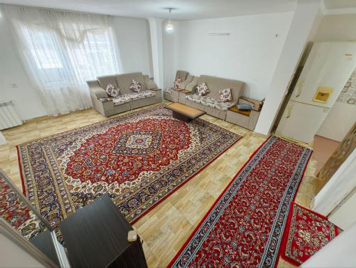 عکس بوم گردی نگین سبز