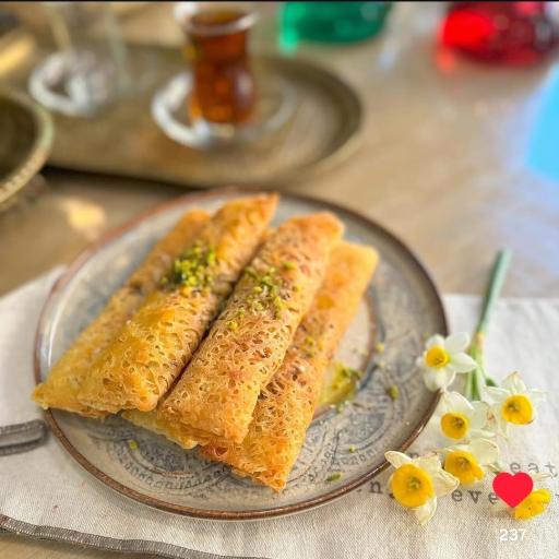 عکس رستوران هایپر تی گیلانه