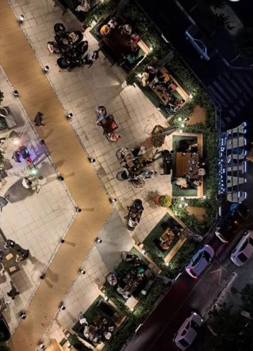 عکس کافه رستوران گتسبی