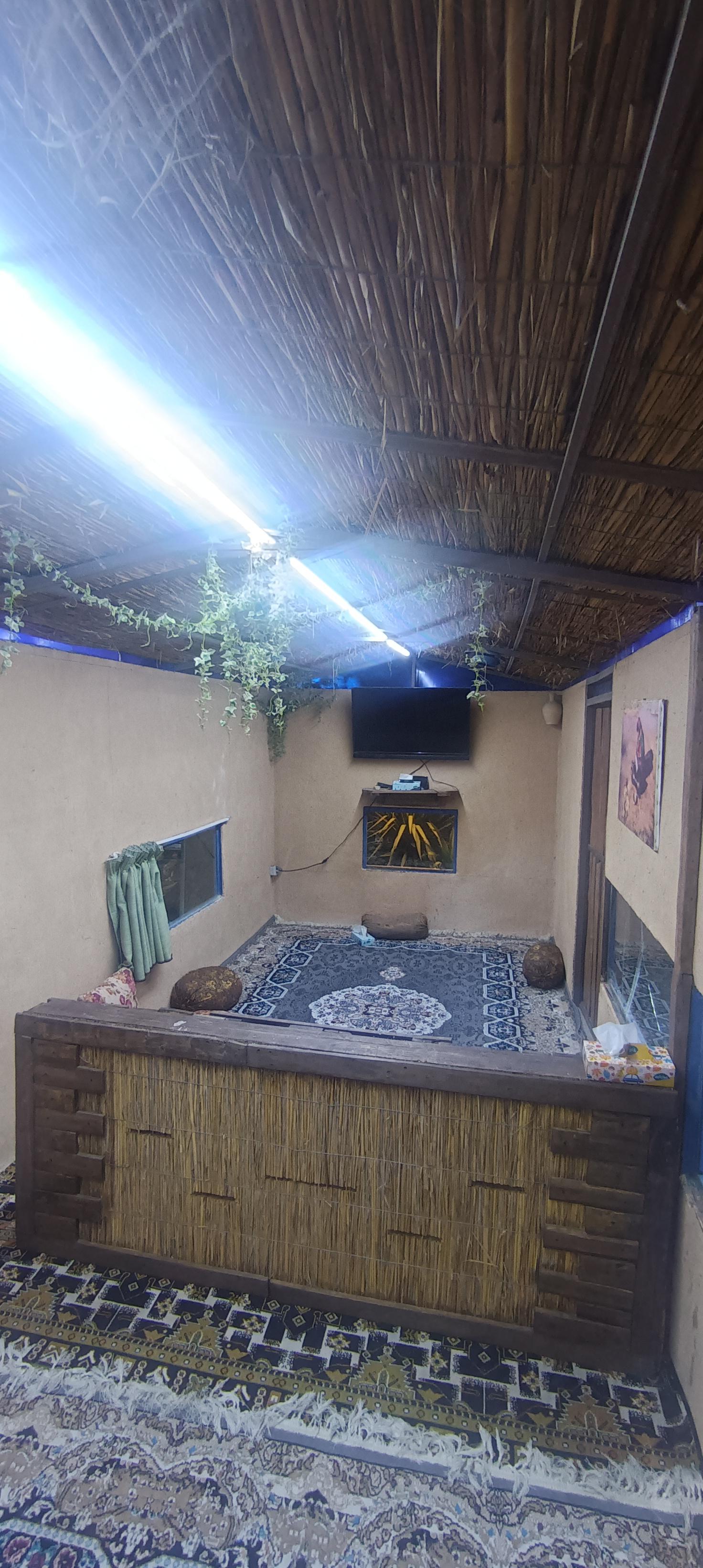 عکس درقاپی خانه کباب شوشتر