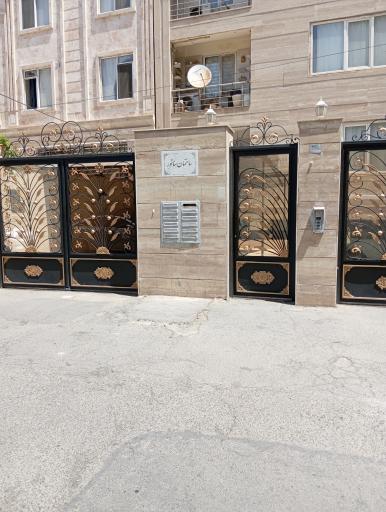 ساختمان سناتور 