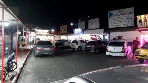 عکس بازارچه ولیعصر