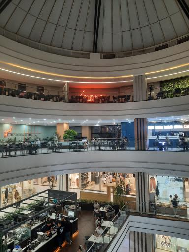 مرکز خرید مادر