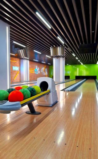 عکس مرکز خرید مادر