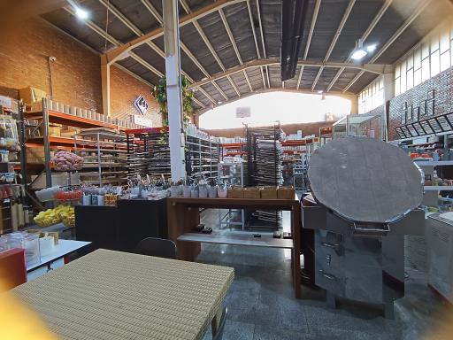 عکس فروشگاه مواد اولیه و ابزار سرامیک و سفال تندیس سرامیک