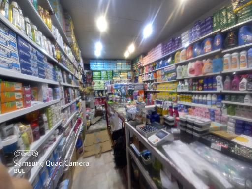 عکس شوینده بهداشتی ولیعصر