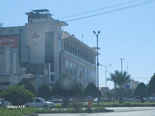 عکس مرکز خرید مادر