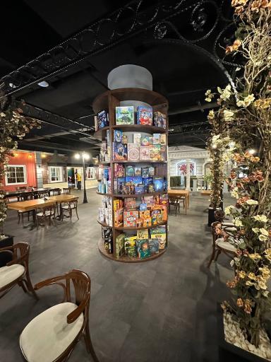 عکس برد گیم کافه جوی بار