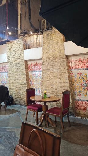 عکس رستوران روحی