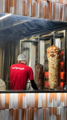 عکس شاورما خودمونی
