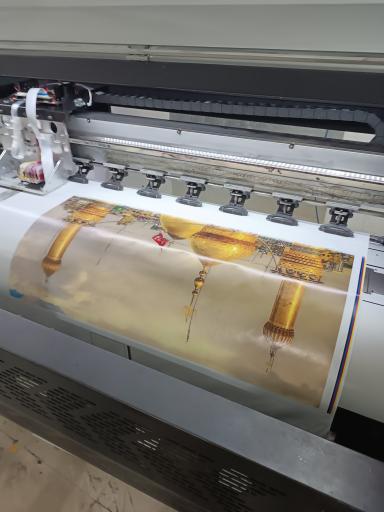 عکس پشتیبانی ماشین آلات چاپ تی ام اس