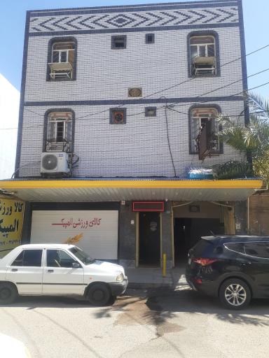 عکس باشگاه بدنسازی خورشید