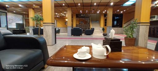 عکس هتل نادری اهواز