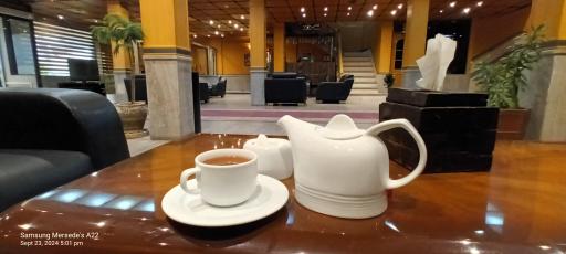 عکس هتل نادری اهواز