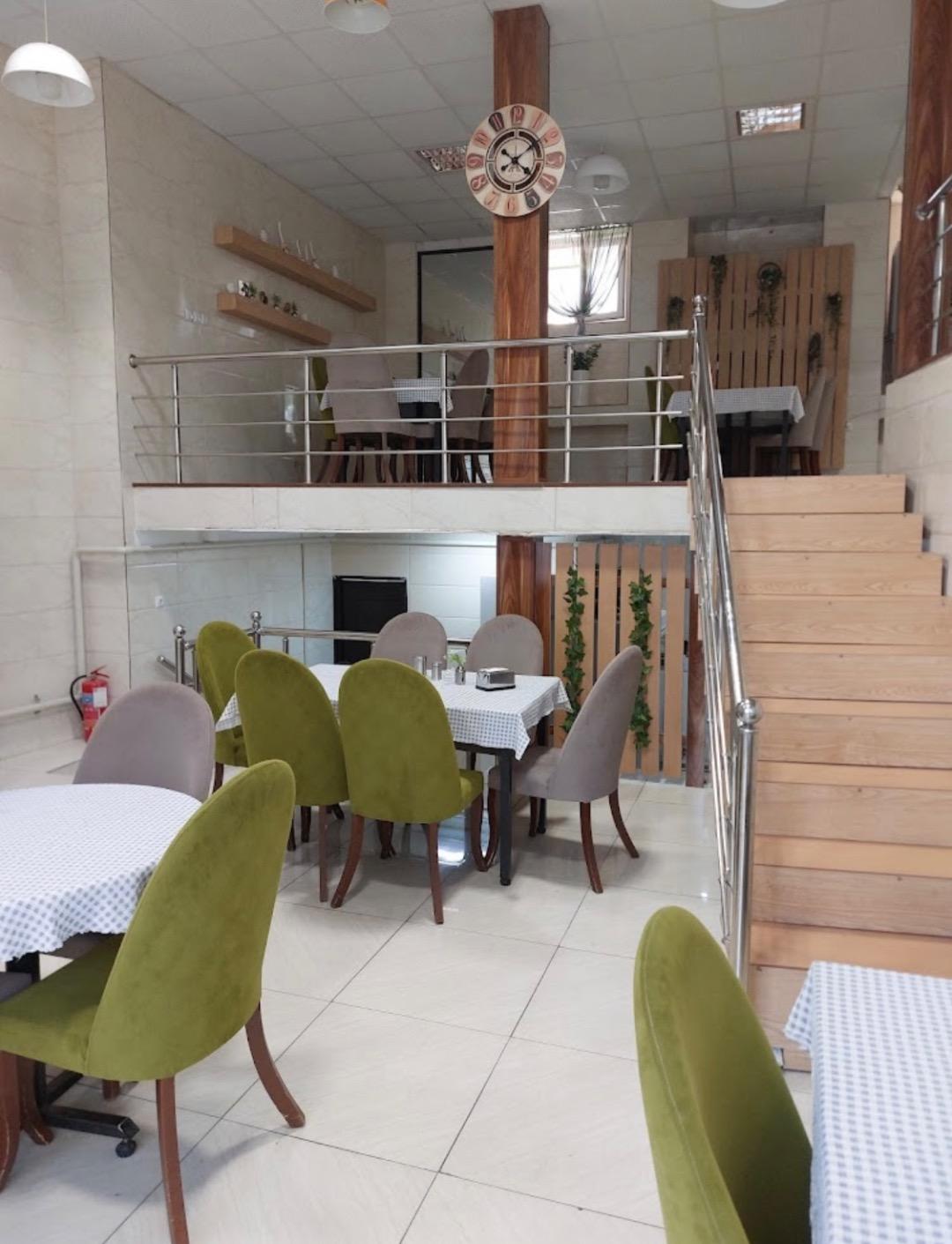 عکس چلوکبابی قصر