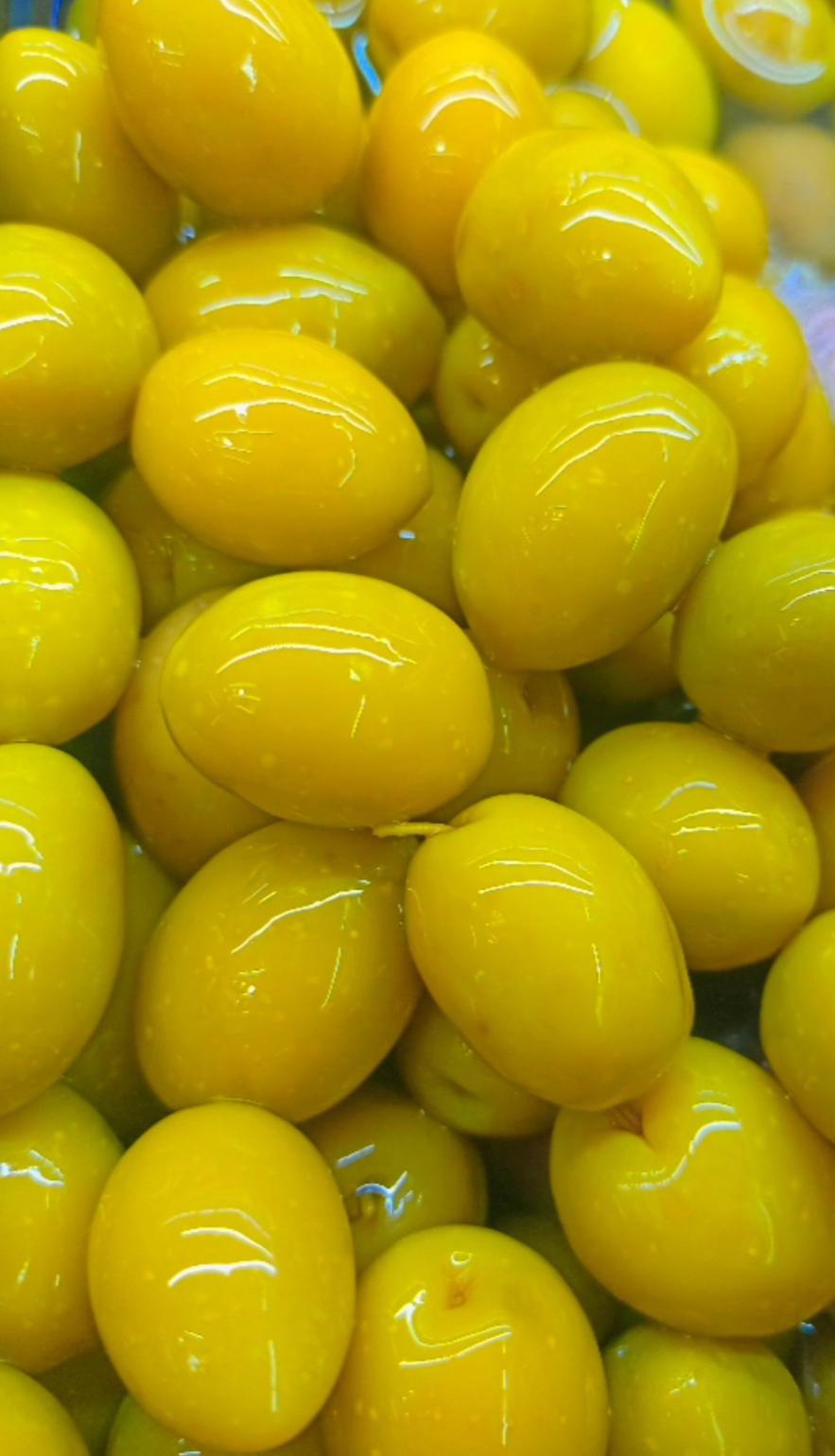 عکس هایپر لبنیات سرزمین مزه 