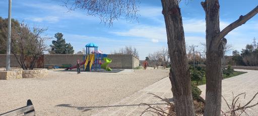 عکس بوستان  خانوادگی سجادیه