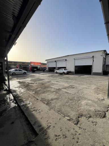 عکس تعمیرگاه ومرکز امدادخودرو هیوندای۷۲۴