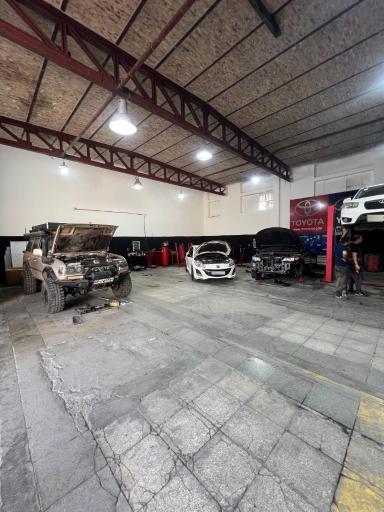 تعمیرگاه ومرکز امدادخودرو هیوندای۷۲۴