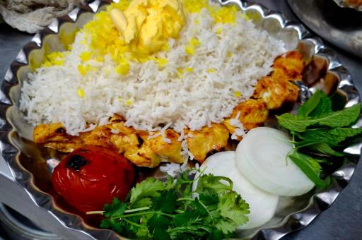 عکس تهیه غذای مروارید