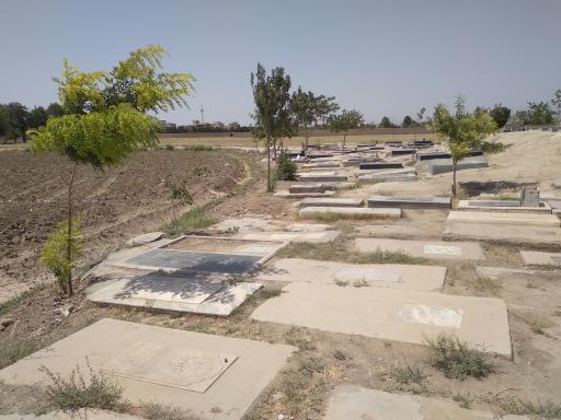 عکس قبرستان فرخ آباد