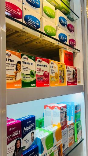 داروخانه دکتر هاشمی