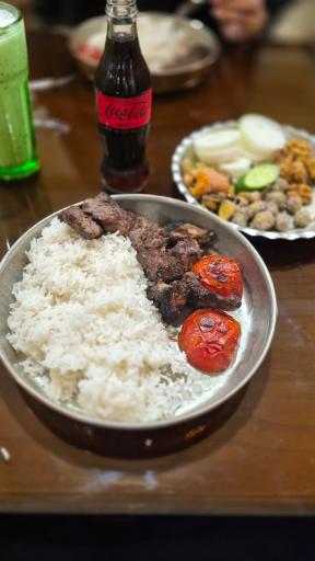 عکس رستوران حسینیان