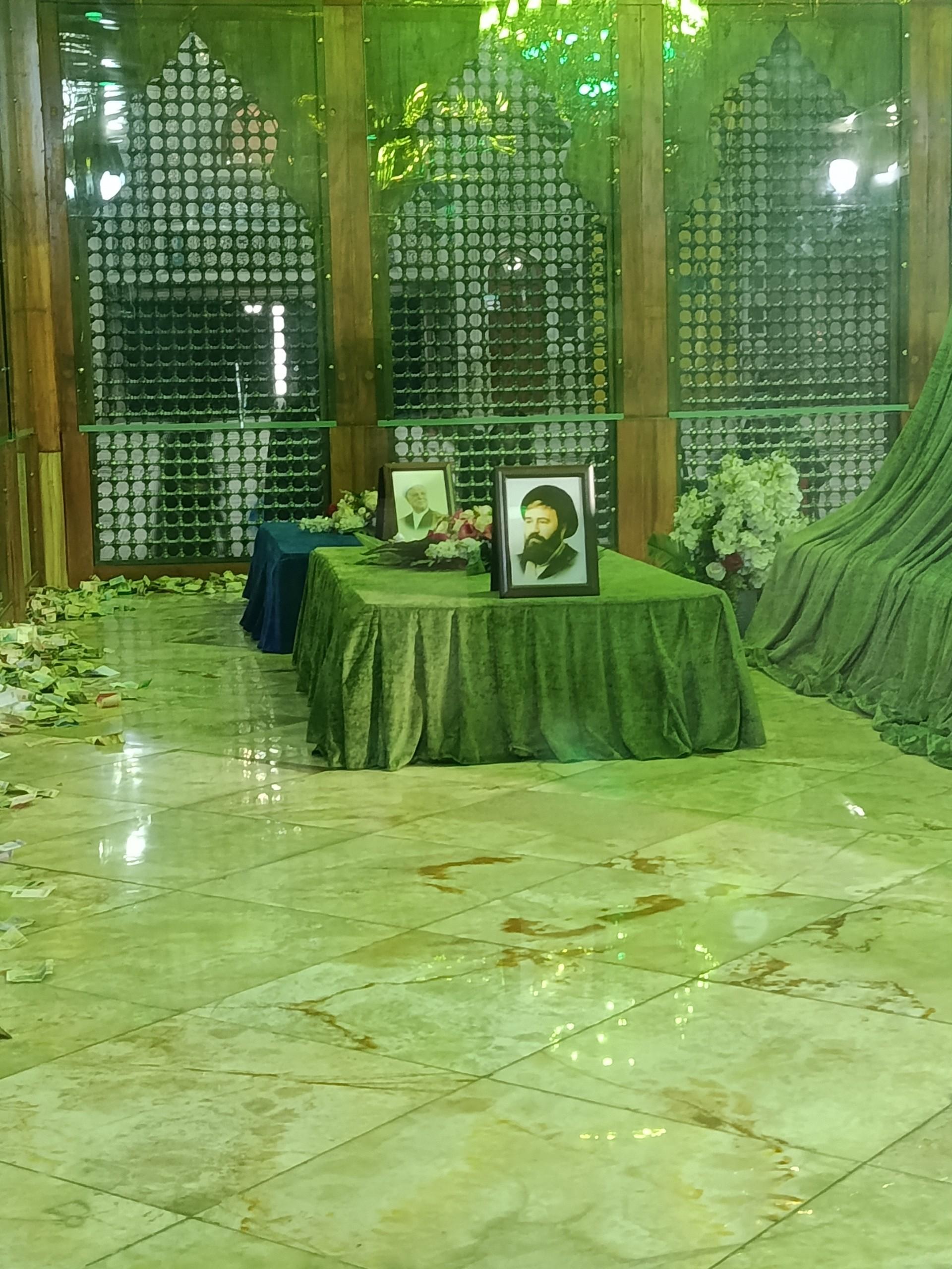 عکس مزار آیت الله هاشمی رفسنجانی
