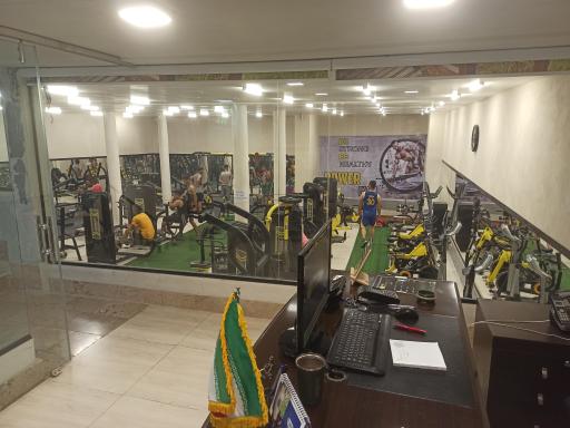 باشگاه بدنسازی اوتانا