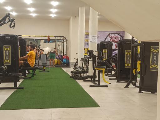 عکس باشگاه بدنسازی اوتانا
