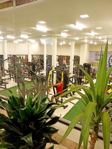 عکس باشگاه بدنسازی اوتانا