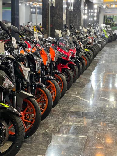 عکس نمایندگی مرکزی کویر موتور قزوین عرب