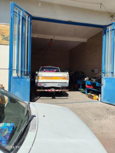 عکس تعمیرگاه