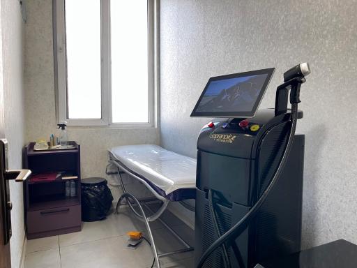 عکس کلینیک زیبایی و مرکز لیزر پرتو