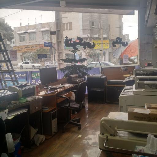 عکس چاپ و تبلیغات سیامک