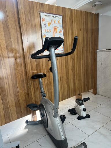 عکس فیزیوتراپی تخصصی بیمارستان امام سجاد(ع)